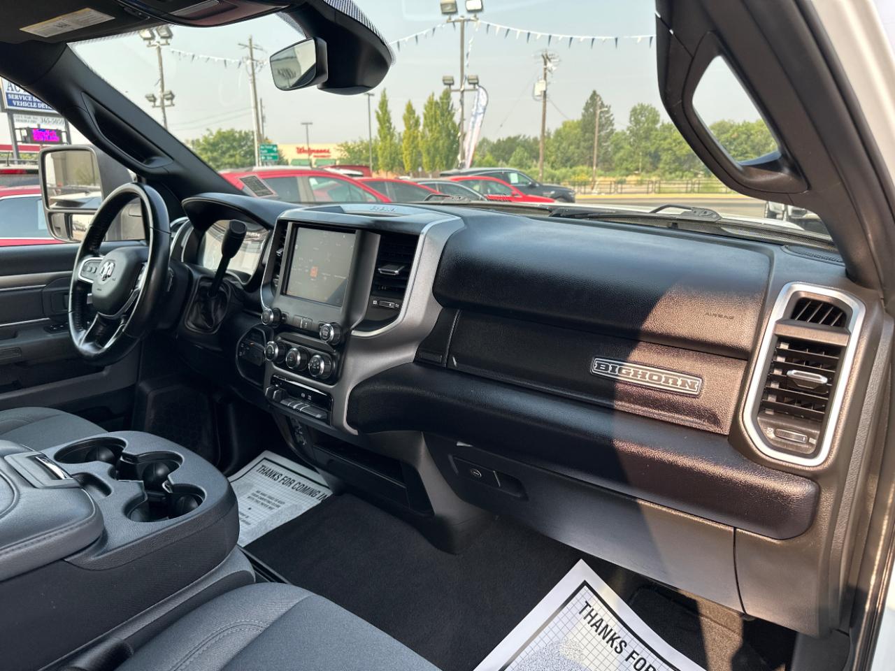 RAM 2500 Big Horn 4x4 Crew Cab 6'4" Box 2024