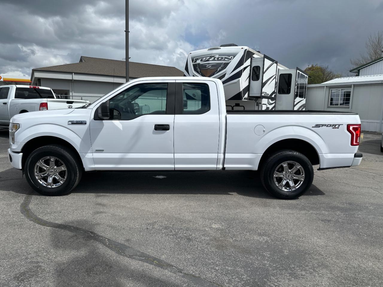 Ford F-150 4WD SuperCab 145" Lariat 2016