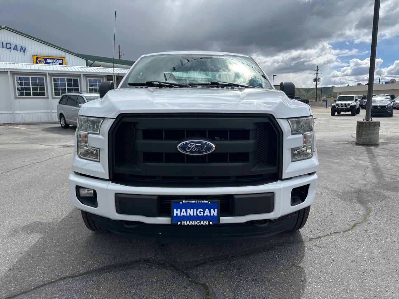 Ford F-150 4WD SuperCab 145" Lariat 2016