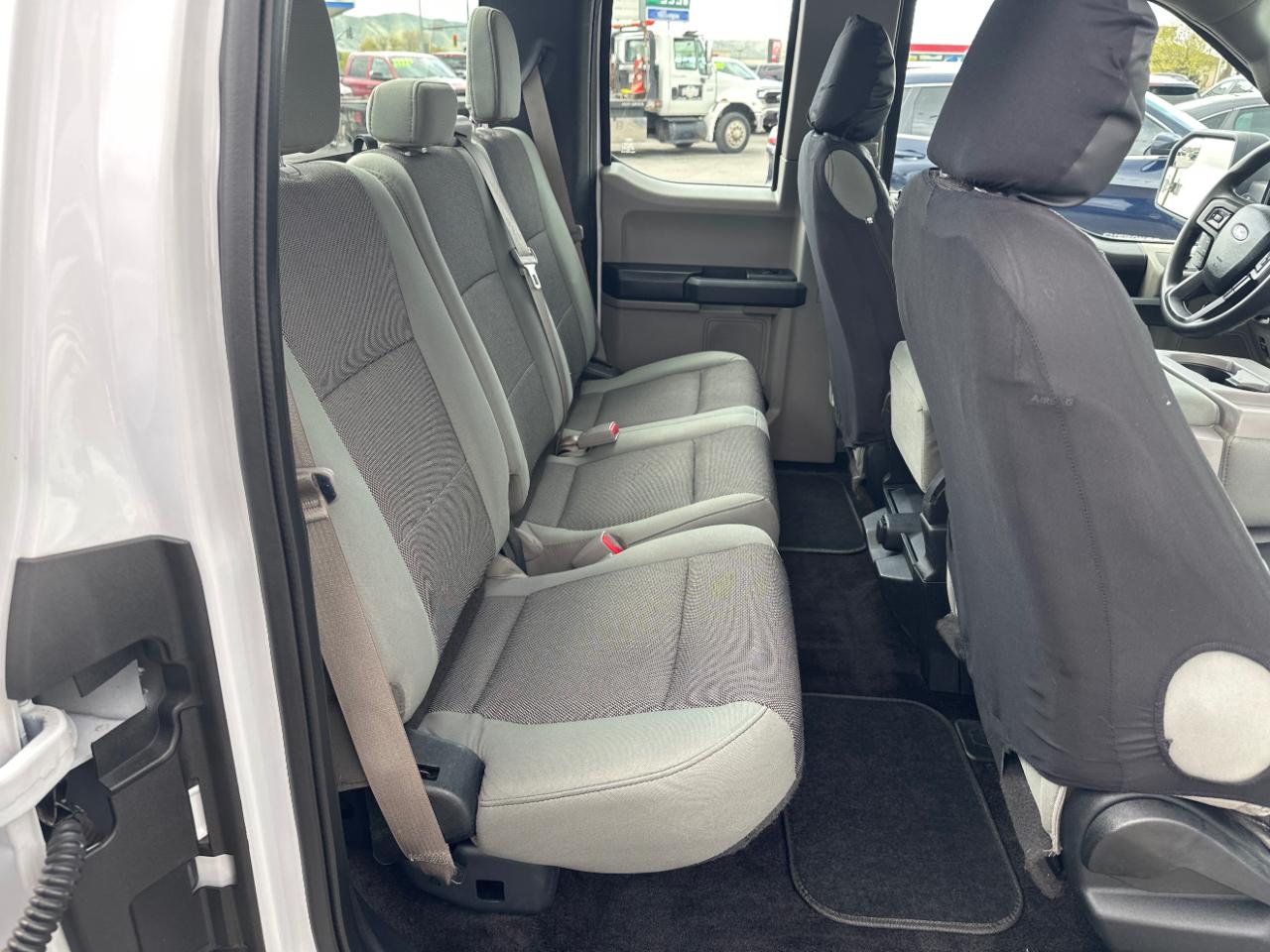 Ford F-150 4WD SuperCab 145" Lariat 2016