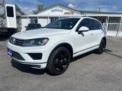 2017 Volkswagen Touareg 