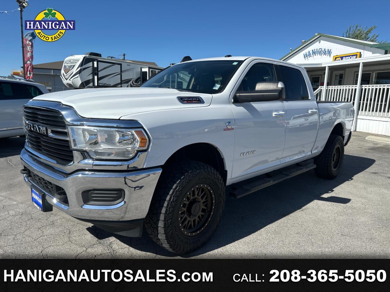 2019 RAM 3500 Big Horn 4x4 Crew Cab 6'4" Box