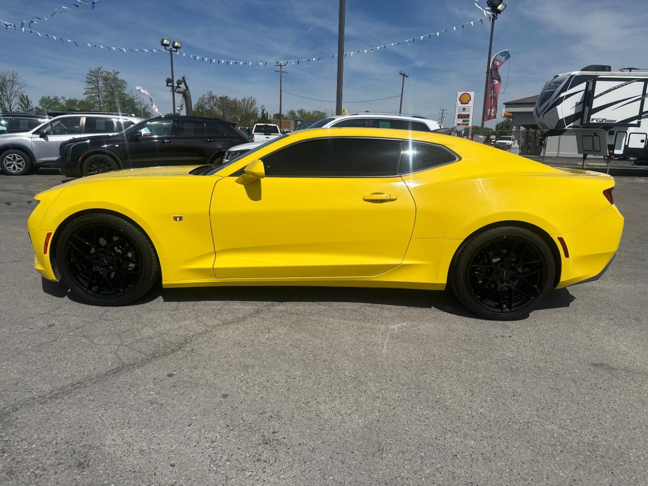 Chevrolet Camaro 2dr Cpe 1LT 2016