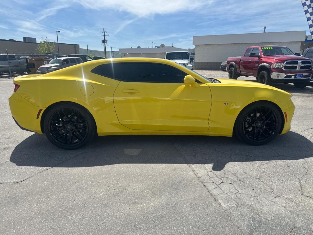 Chevrolet Camaro 2dr Cpe 1LT 2016