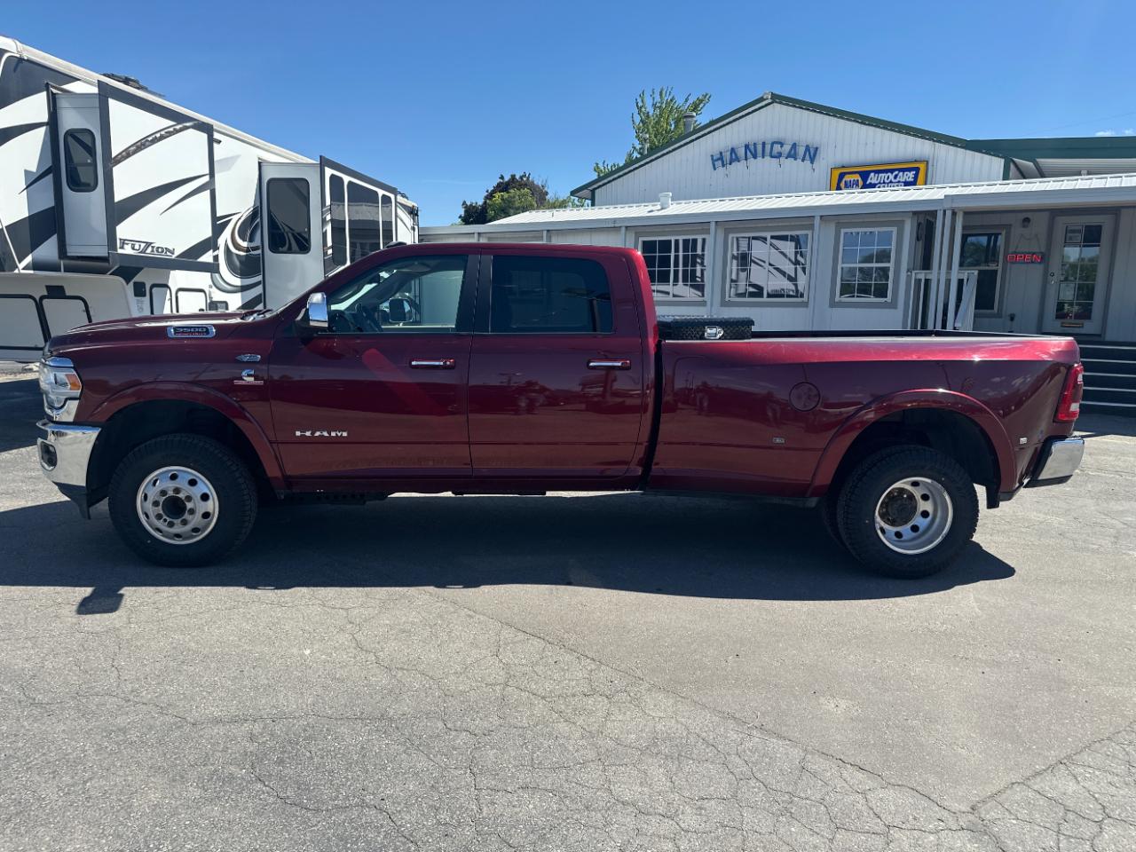2022 RAM 3500 Laramie 4X4 Crew Cab LWB's photo
