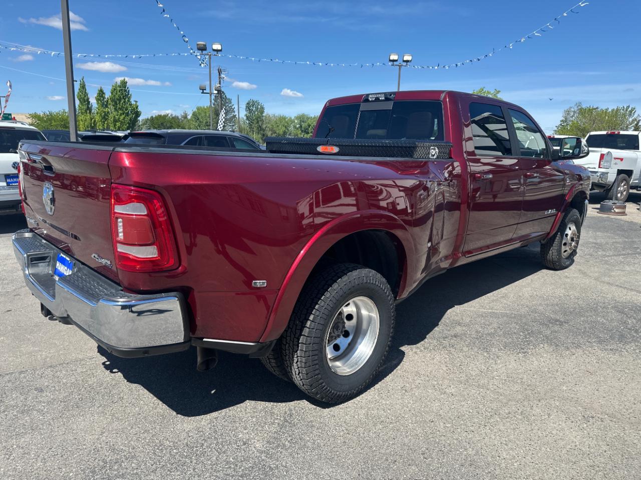 RAM 3500 Laramie 4x4 Crew Cab 8' Box 2022