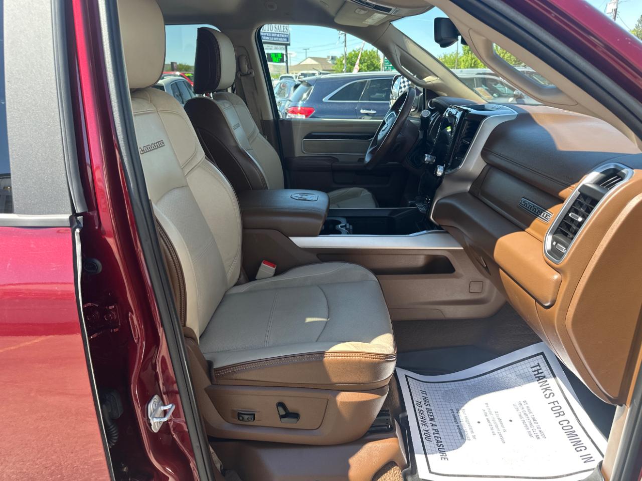 RAM 3500 Laramie 4x4 Crew Cab 8' Box 2022