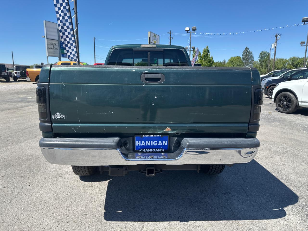 Dodge Ram 2500 4dr Quad Cab 139" WB HD 4WD 2001
