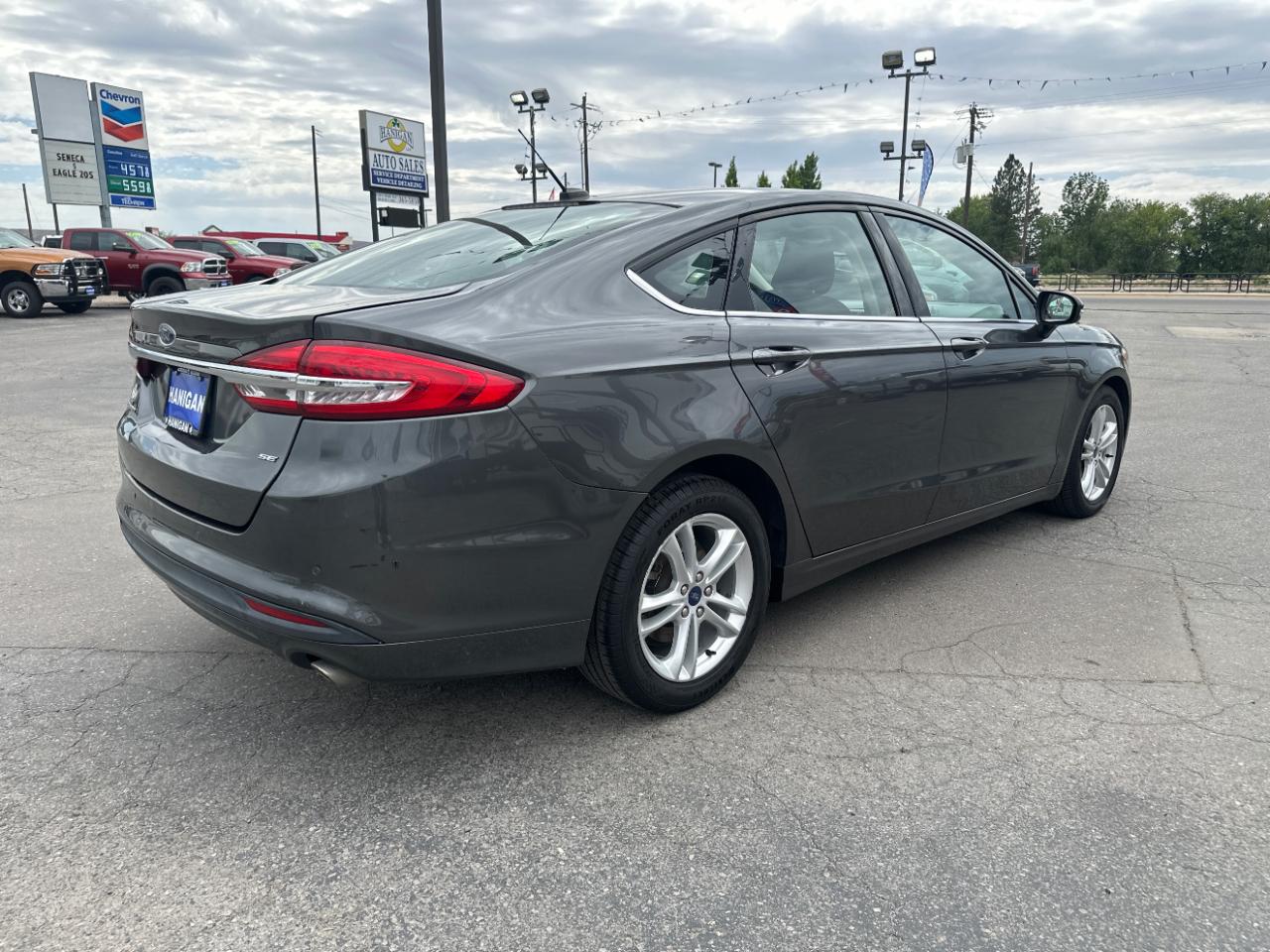 Ford Fusion SE FWD 2018