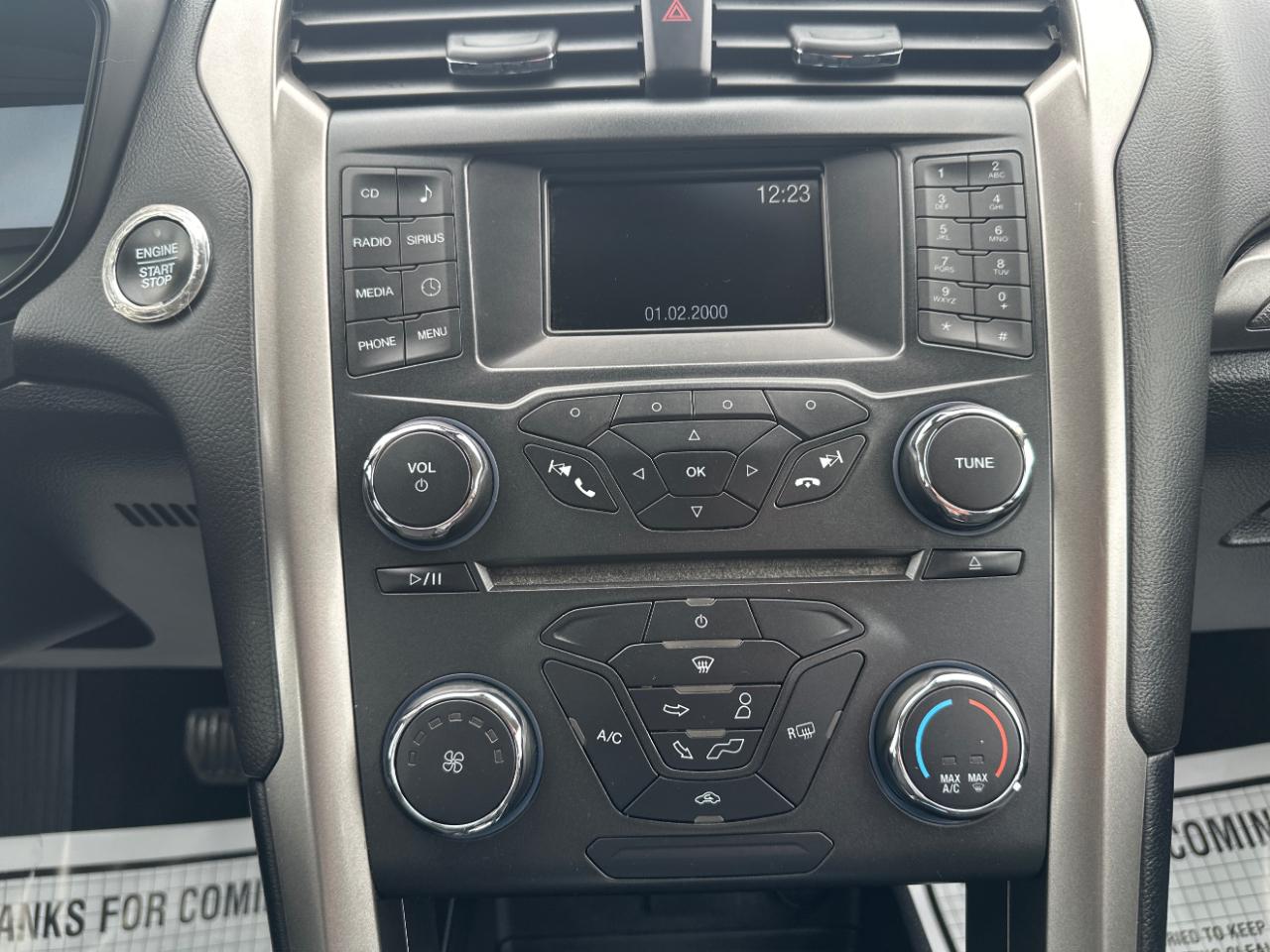 Ford Fusion SE FWD 2018