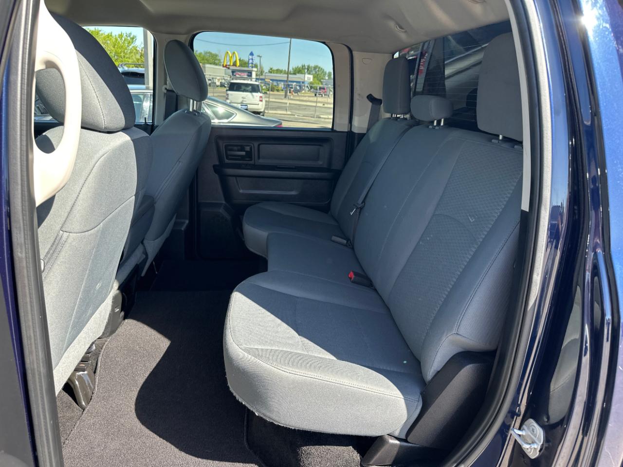 RAM 2500 4WD Crew Cab 149" Tradesman 2016