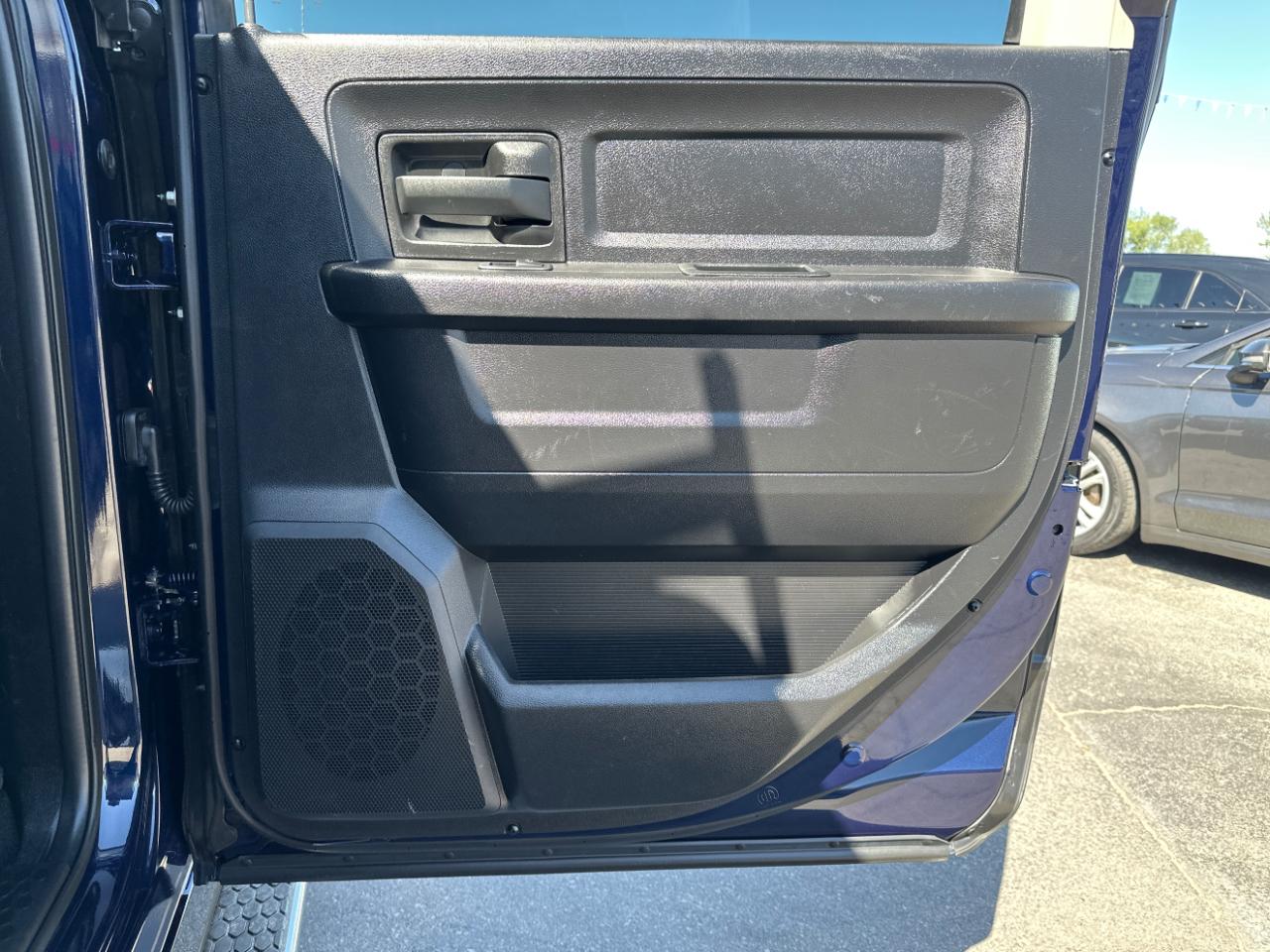 RAM 2500 4WD Crew Cab 149" Tradesman 2016
