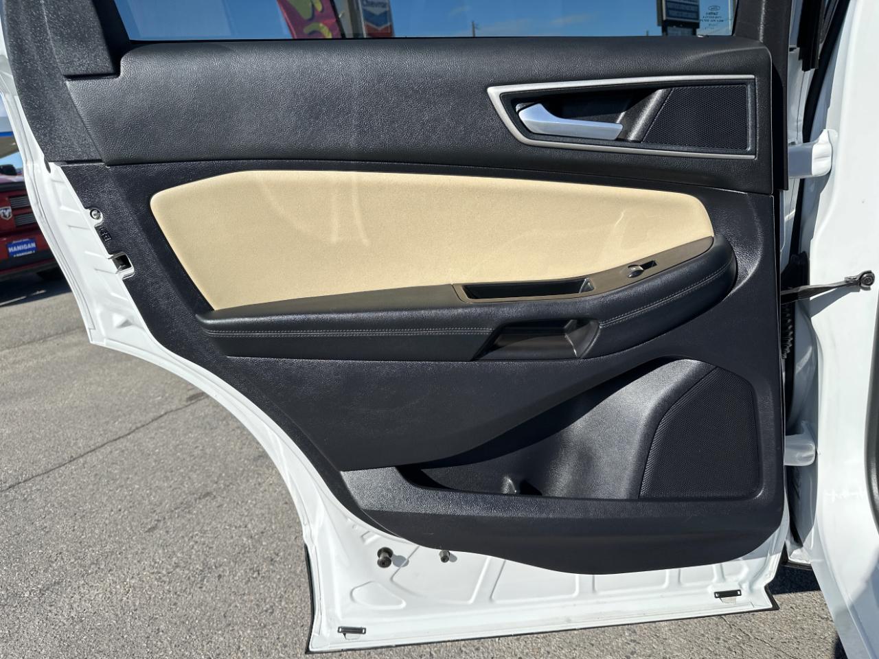 Ford Edge SEL FWD 2019