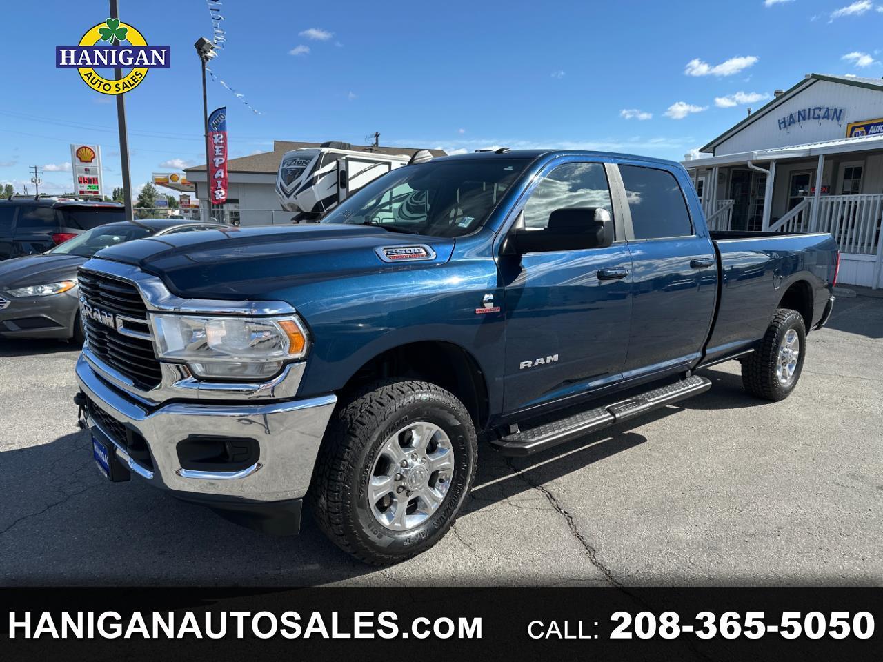 RAM 2500 Big Horn 4x4 Crew Cab 8' Box 2021