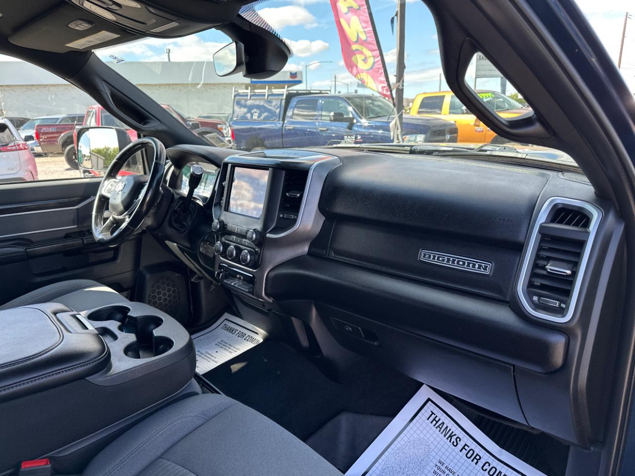 RAM 2500 Big Horn 4x4 Crew Cab 8' Box 2021