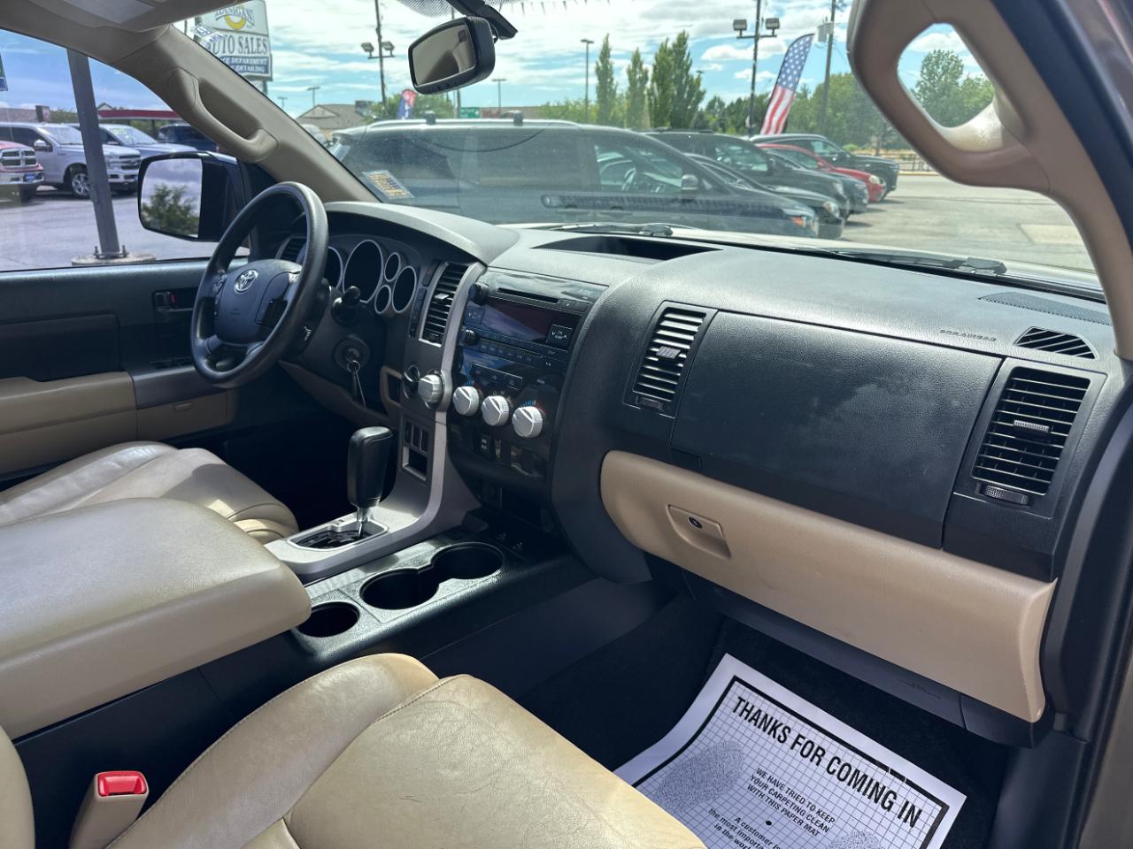 Toyota Tundra 4WD Truck Double Cab 5.7L V8 6-Spd AT (Natl) 2012