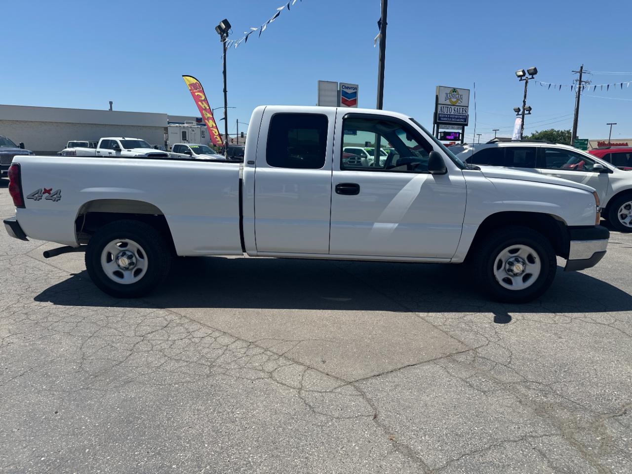 Chevrolet Silverado 1500 Ext Cab 143.5" WB 4WD Work Truck 2004