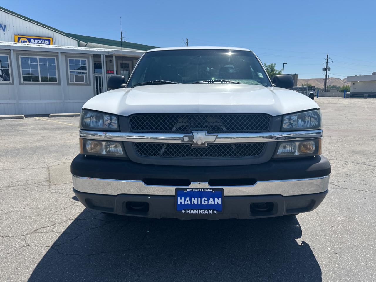 Chevrolet Silverado 1500 Ext Cab 143.5" WB 4WD Work Truck 2004