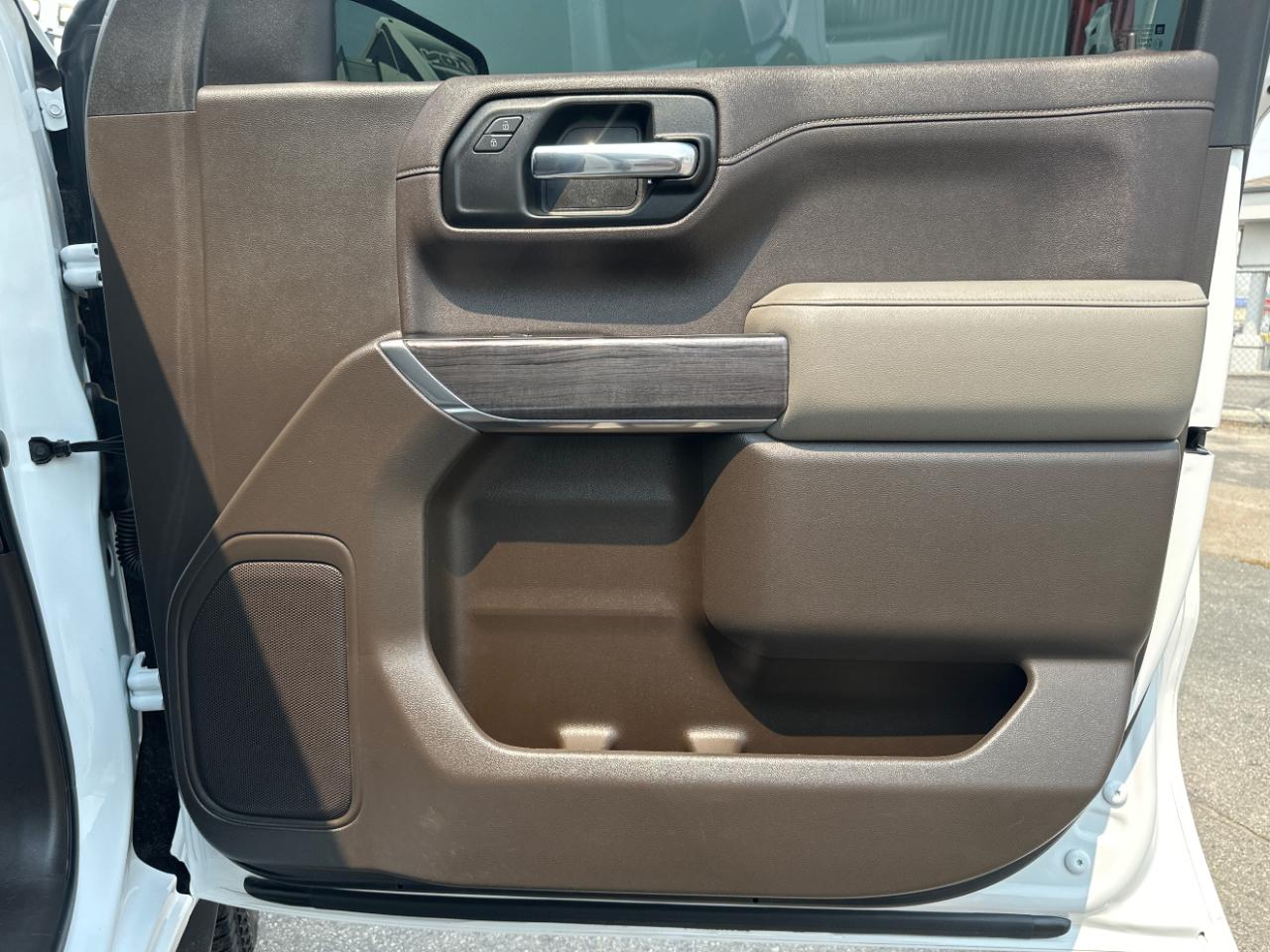 Chevrolet Silverado 1500 4WD Crew Cab 147" LTZ 2019