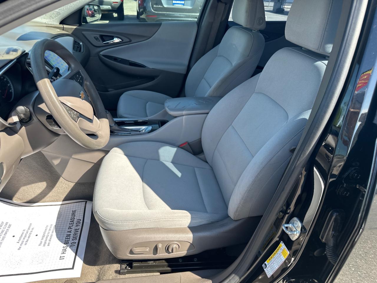 Chevrolet Malibu 4dr Sdn LS w/1FL 2020
