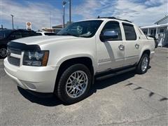 2013 Chevrolet Avalanche 