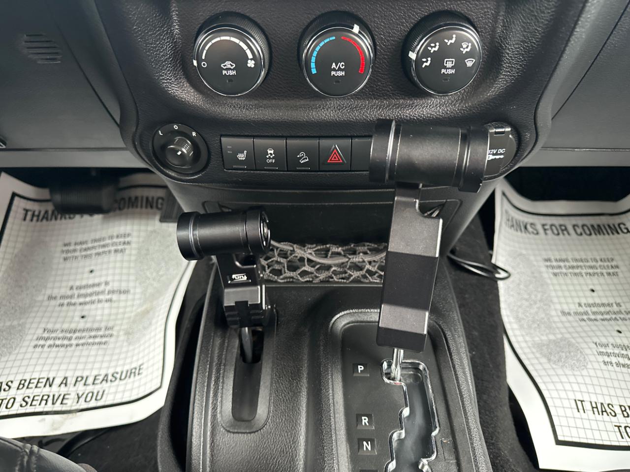 Jeep Wrangler Unlimited 4WD 4dr Moab *Ltd Avail* 2013