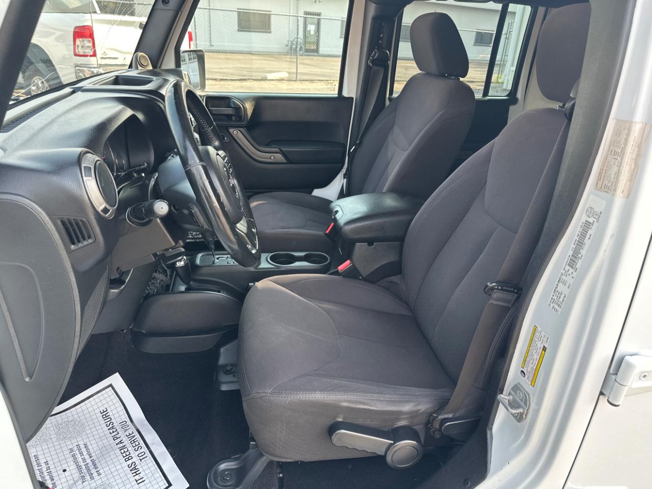 Jeep Wrangler Unlimited 4WD 4dr Sport 2014
