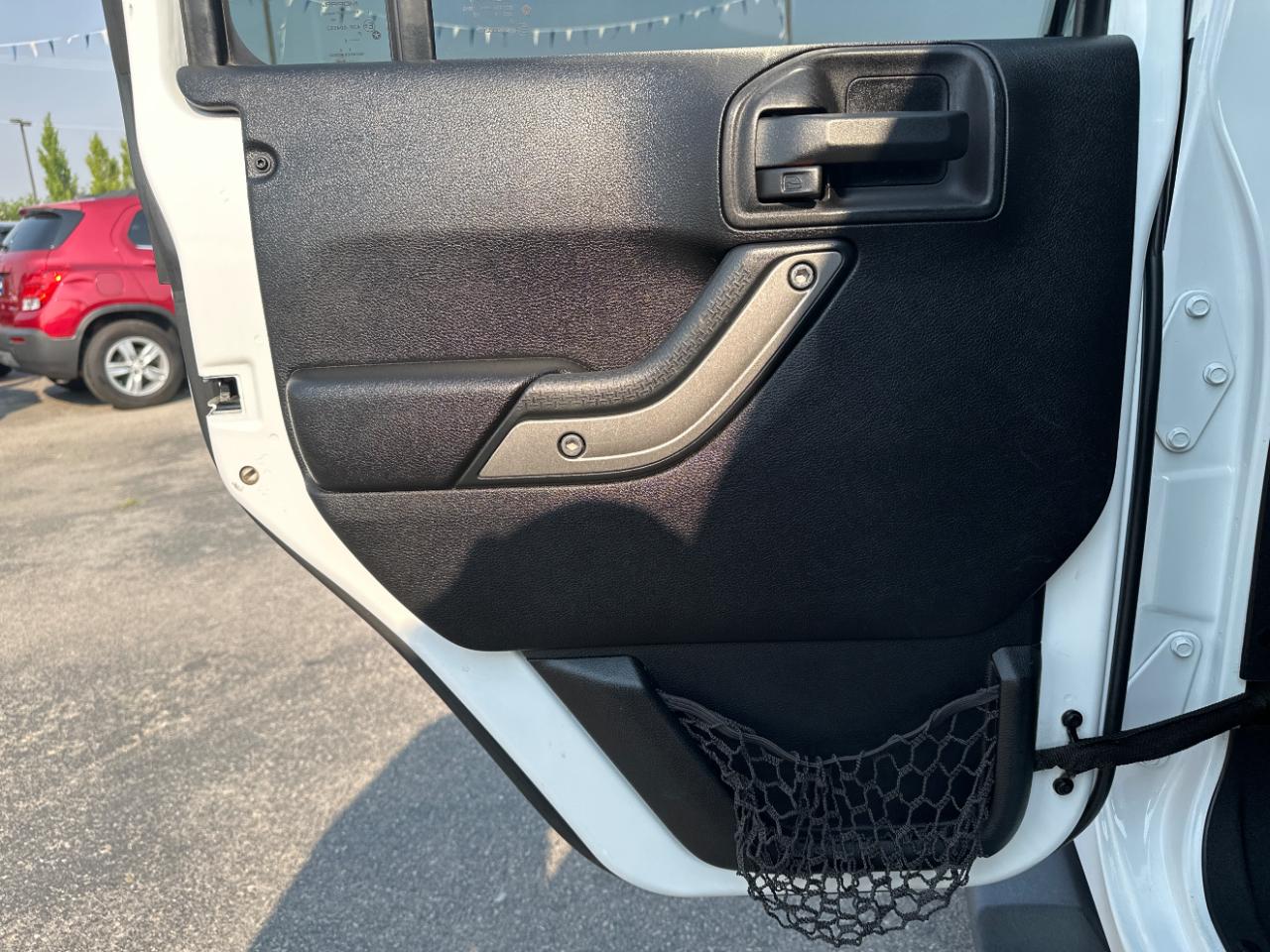 Jeep Wrangler Unlimited 4WD 4dr Sport 2014