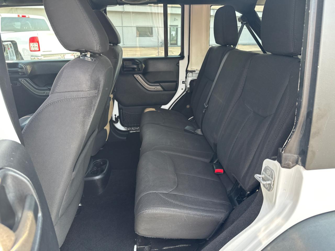 Jeep Wrangler Unlimited 4WD 4dr Sport 2014