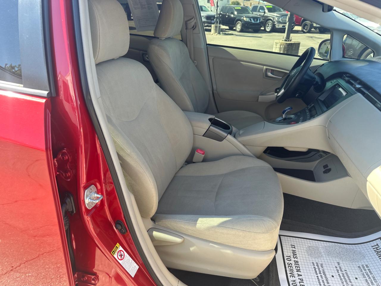 Toyota Prius 5dr HB Three (Natl) 2012
