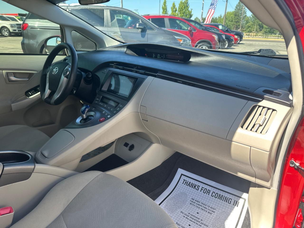 Toyota Prius 5dr HB Three (Natl) 2012