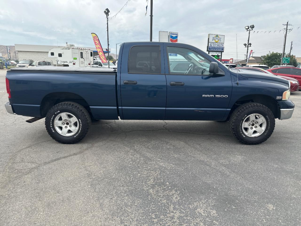Dodge Ram 1500 4dr Quad Cab 140.5" WB 4WD SLT 2004