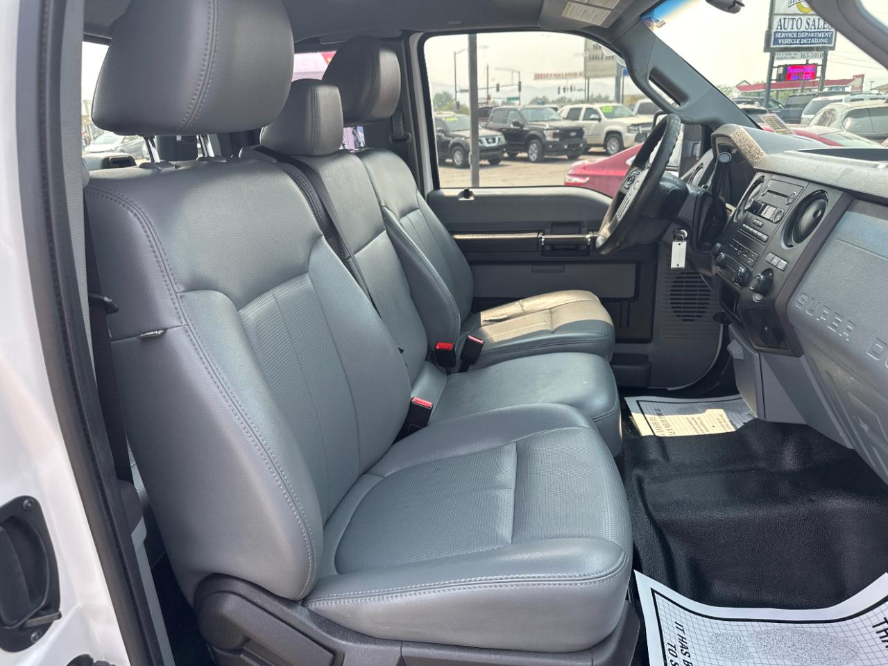 Ford Super Duty F-250 SRW 4WD SuperCab 142" Lariat 2011