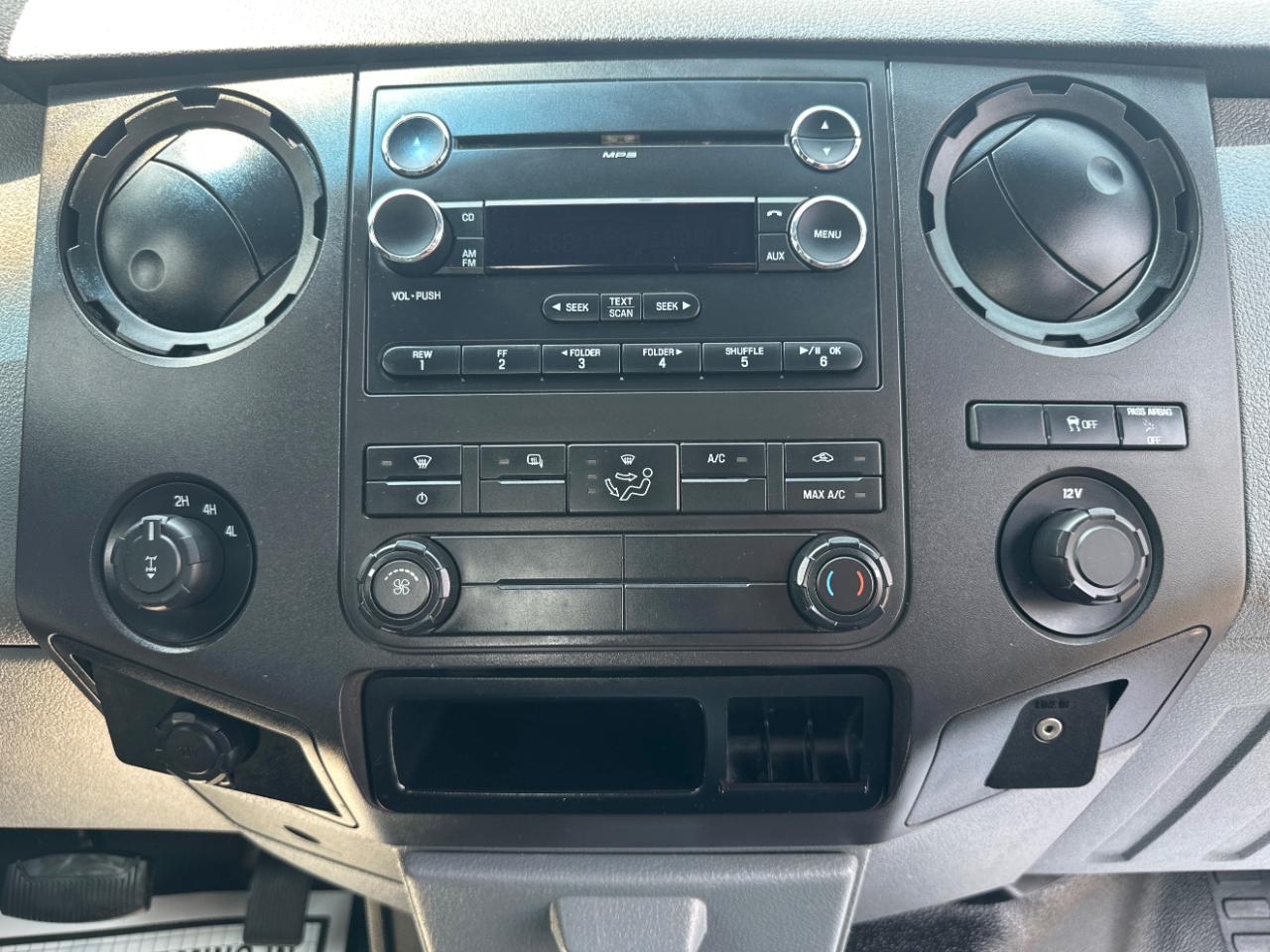 Ford Super Duty F-250 SRW 4WD SuperCab 142" Lariat 2011
