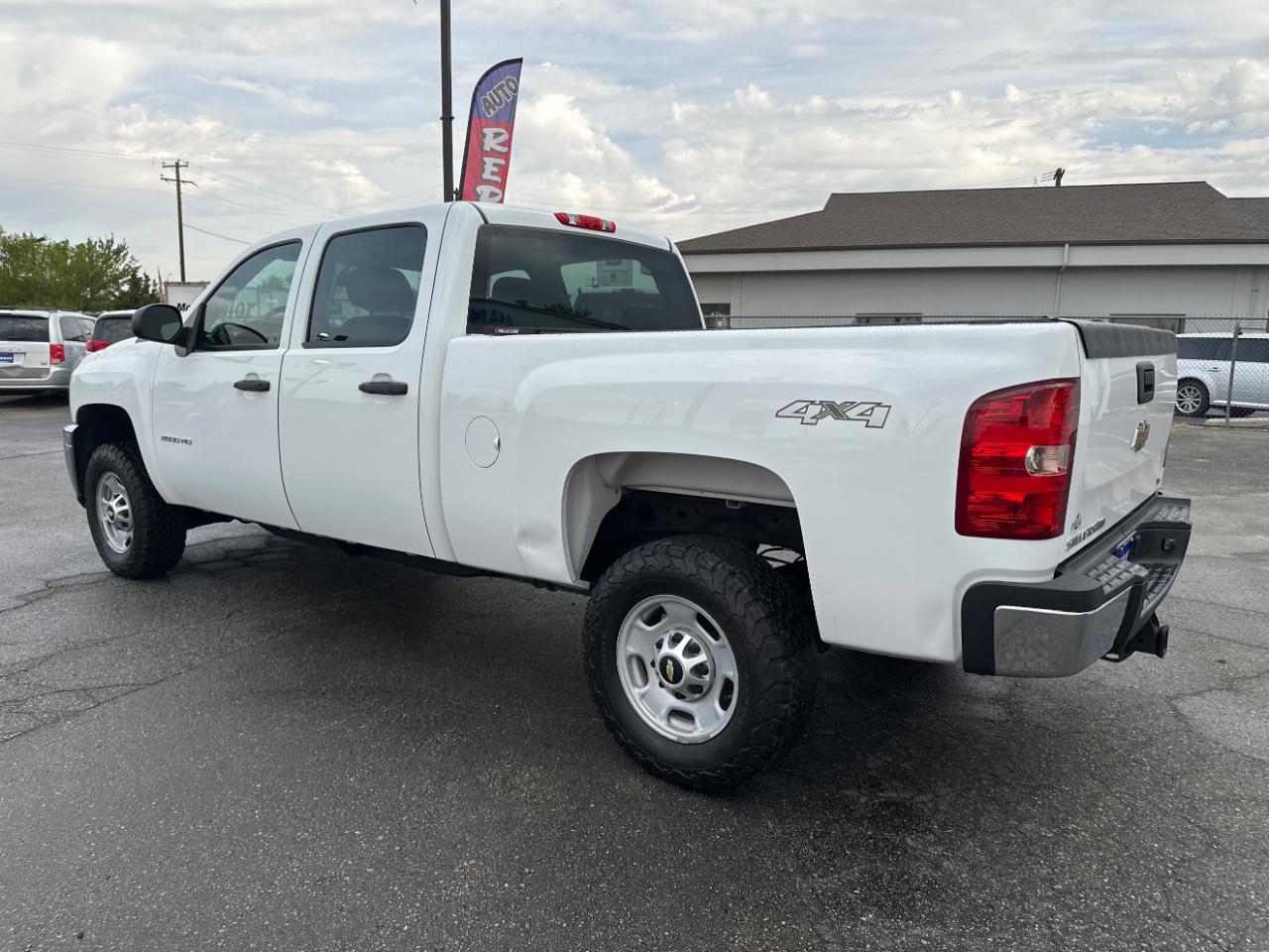 Chevrolet Silverado 2500HD 4WD Crew Cab 153.7" Work Truck 2011