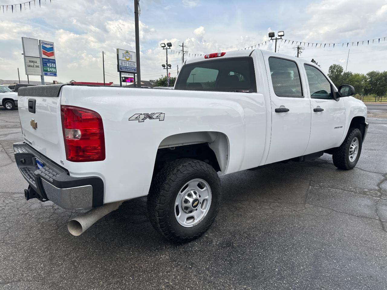 Chevrolet Silverado 2500HD 4WD Crew Cab 153.7" Work Truck 2011