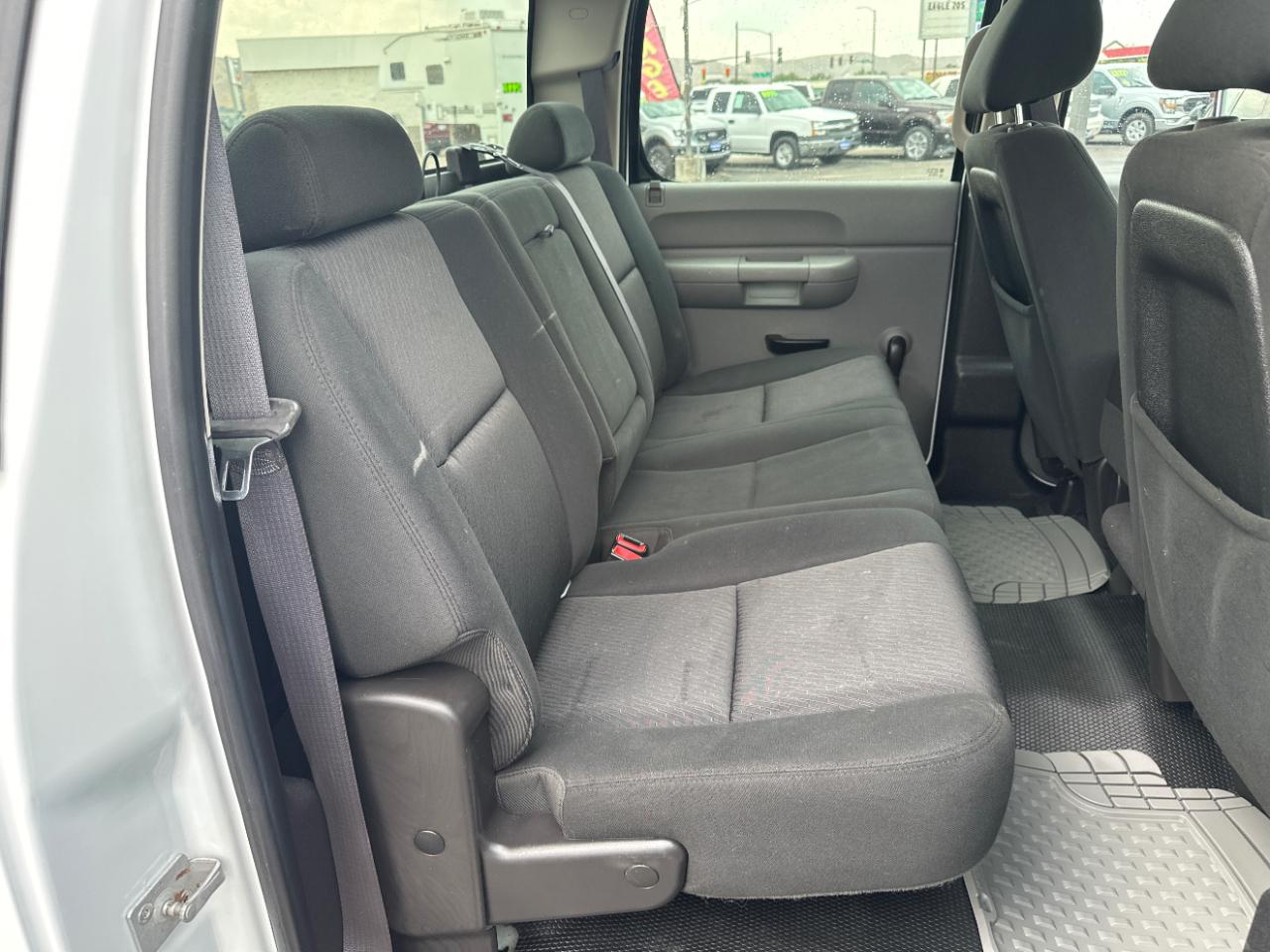 Chevrolet Silverado 2500HD 4WD Crew Cab 153.7" Work Truck 2011