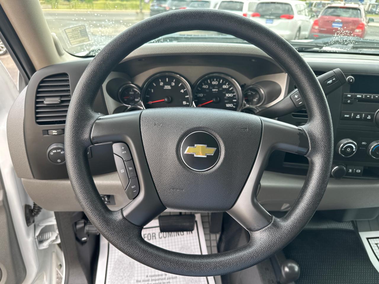 Chevrolet Silverado 2500HD 4WD Crew Cab 153.7" Work Truck 2011
