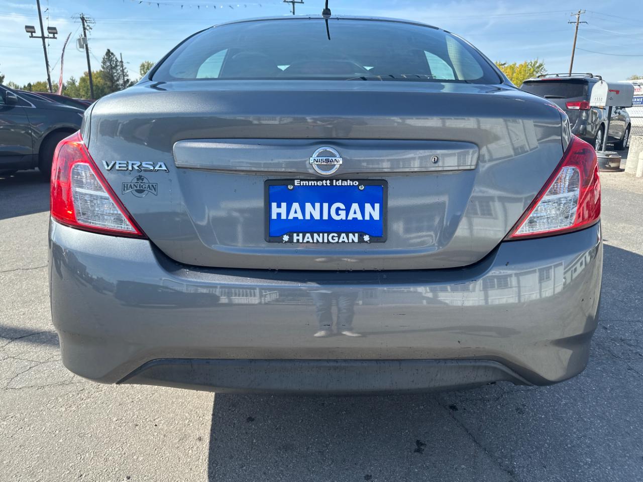 Nissan Versa Sedan S Manual 2017