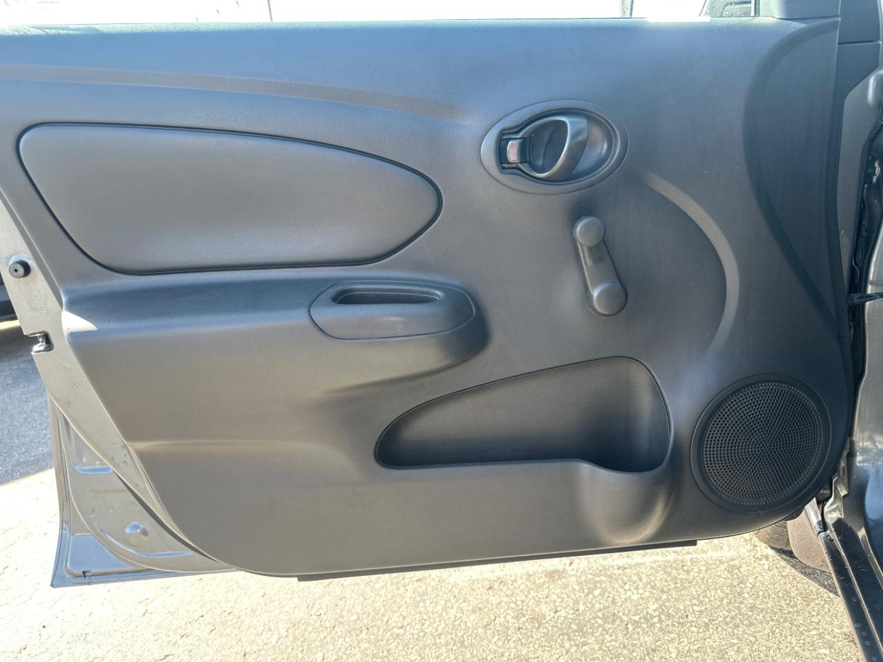 Nissan Versa Sedan S Manual 2017