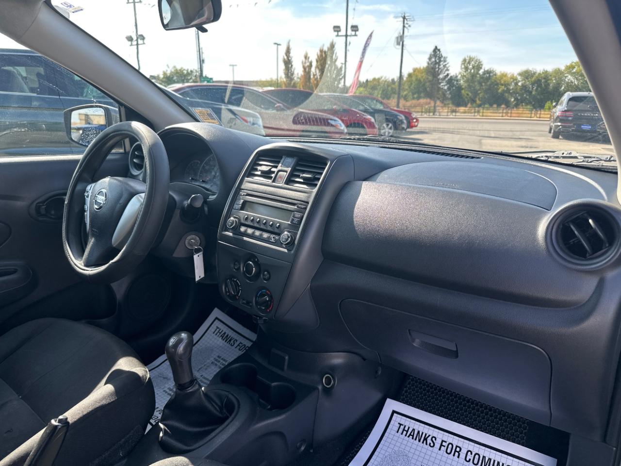Nissan Versa Sedan S Manual 2017