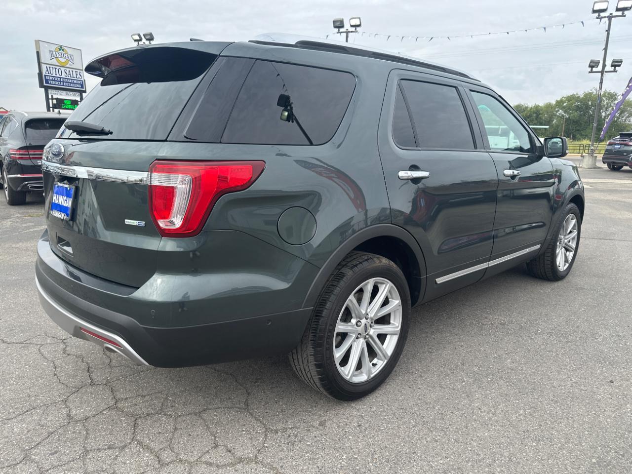 Ford Explorer 4WD 4dr Limited 2016