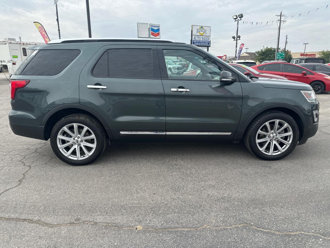 Ford Explorer 4WD 4dr Limited 2016