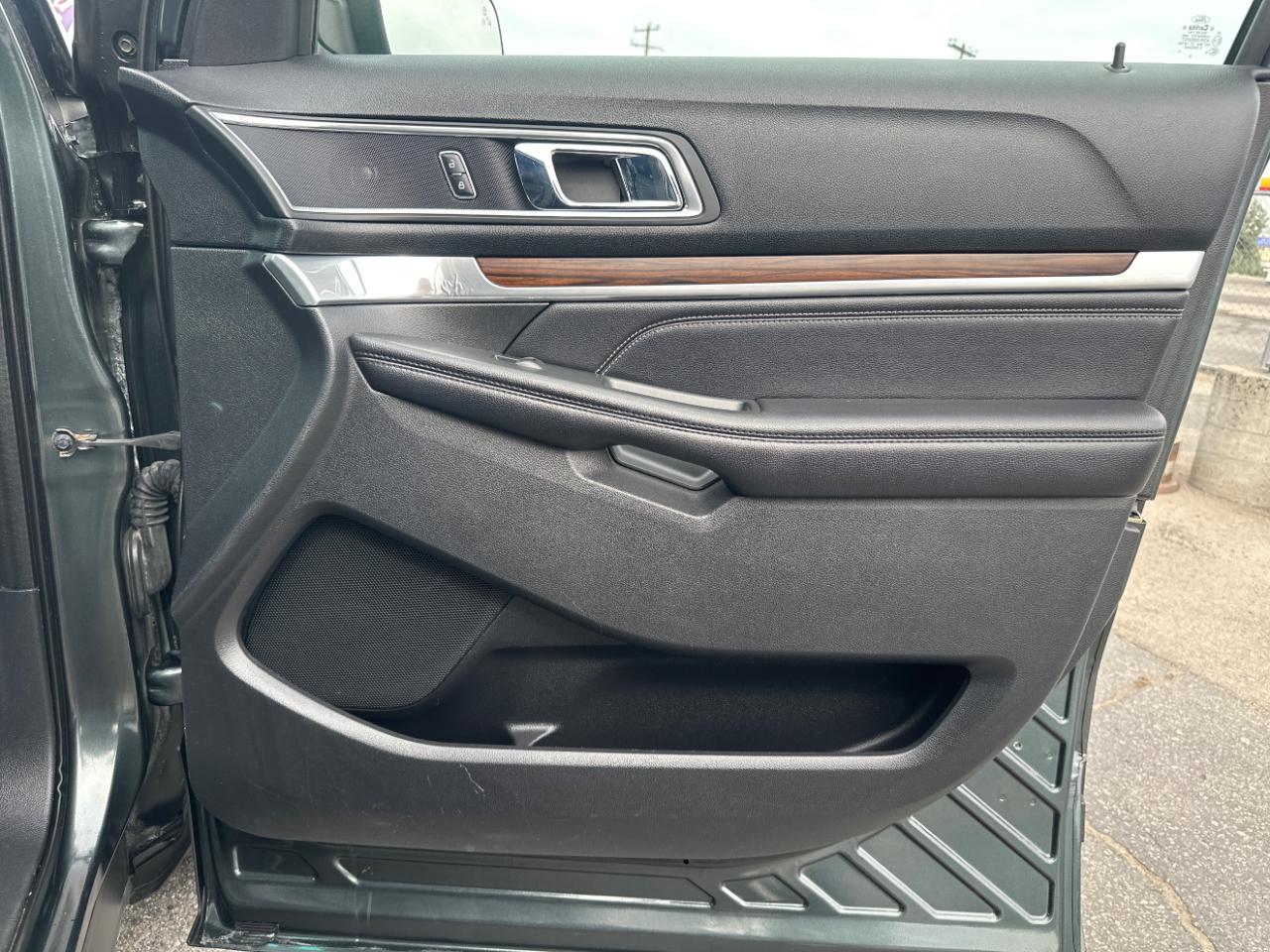 Ford Explorer 4WD 4dr Limited 2016