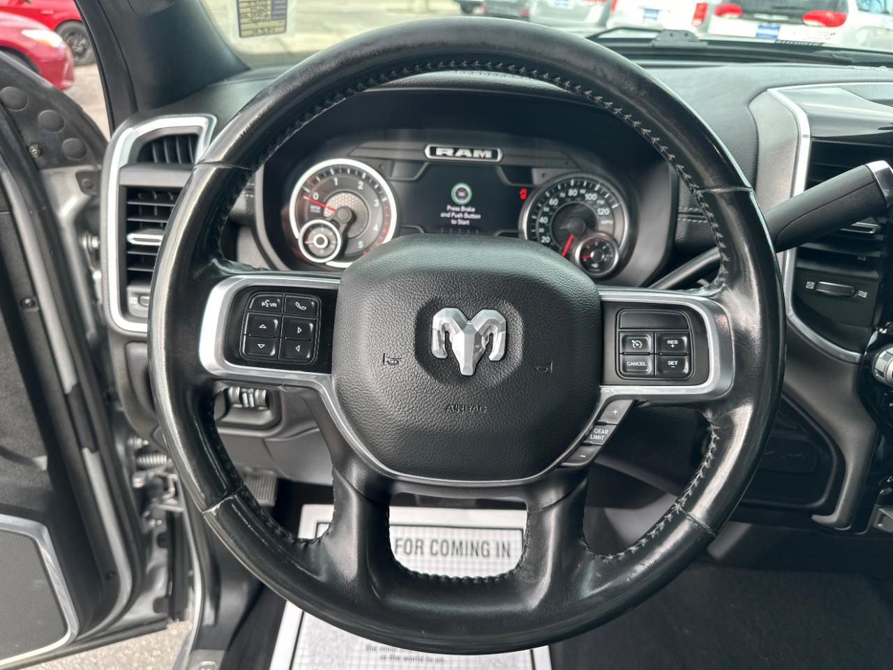 RAM 2500 Laramie 4x4 Mega Cab 6'4" Box 2022