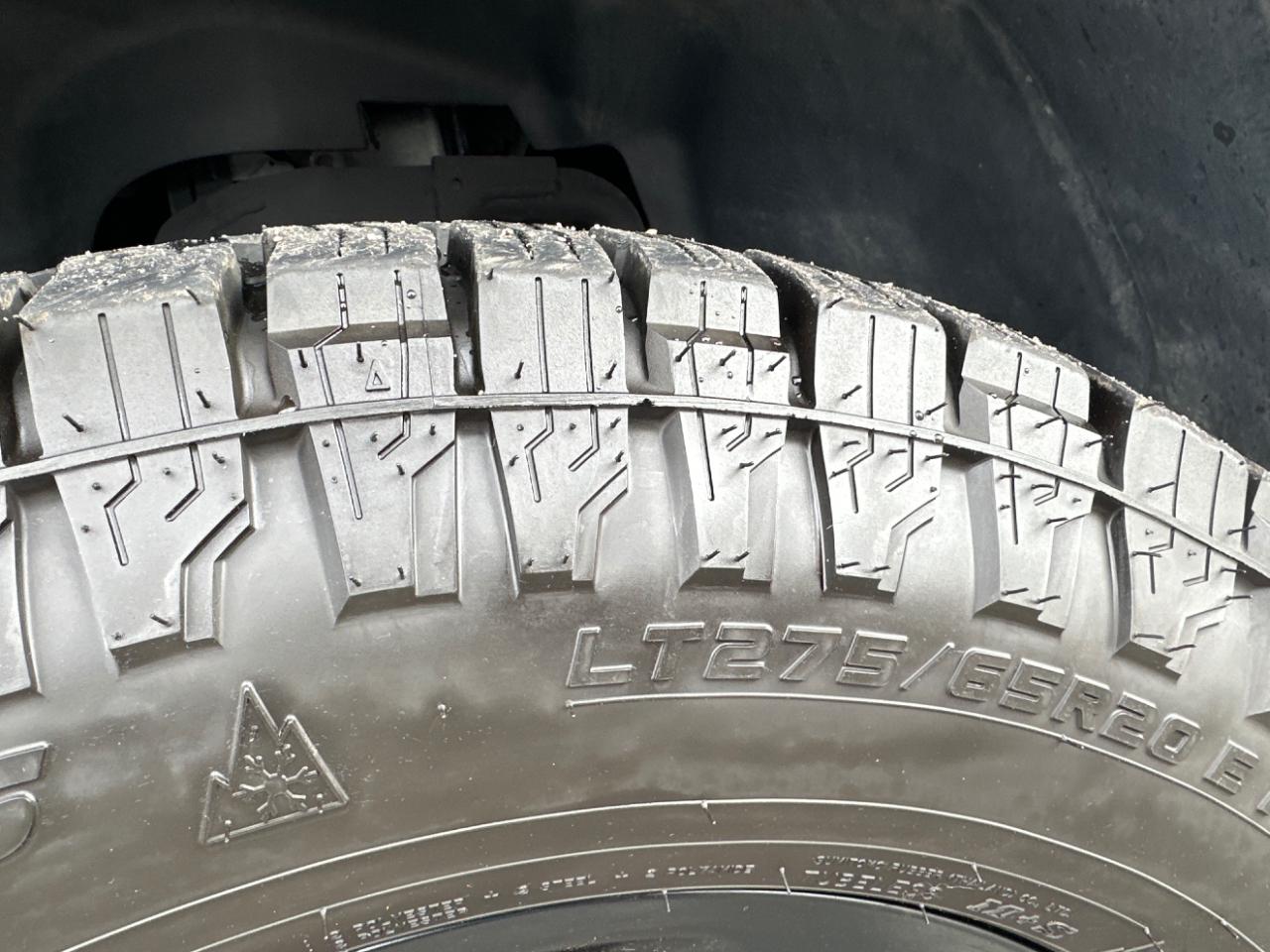 RAM 2500 Laramie 4x4 Mega Cab 6'4" Box 2022