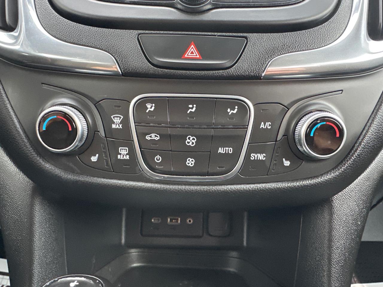 Chevrolet Equinox AWD 4dr LT w/1LT 2019