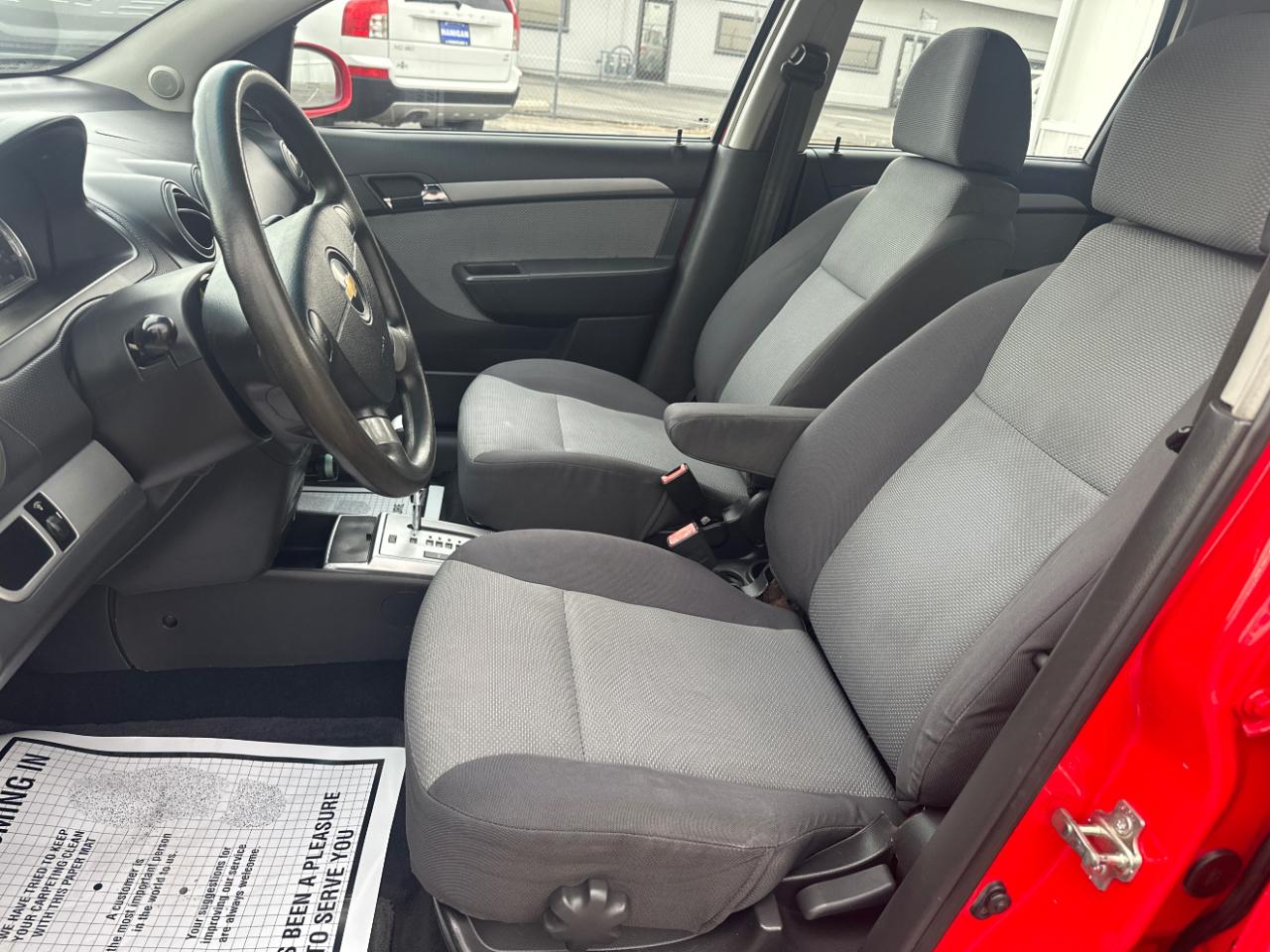Chevrolet Aveo 5dr HB LT w/1LT 2009