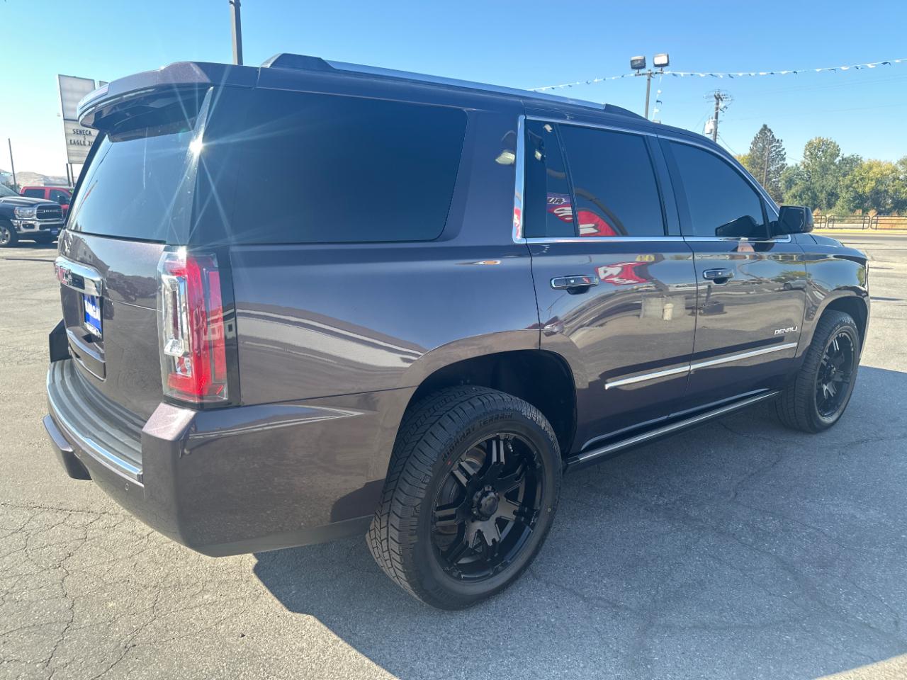 GMC Yukon 4WD 4dr Denali 2015