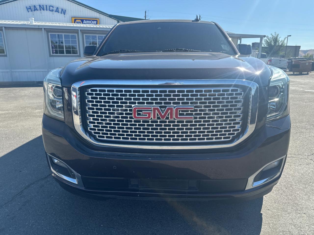 GMC Yukon 4WD 4dr Denali 2015